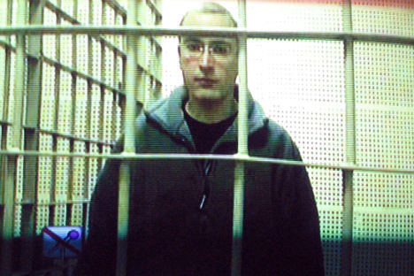 Hinter Gittern. Michail Chodorkowskij wird noch lange nicht die Luft der Freiheit zu schnuppern bekommen. Foto: Reuters/Vostock-Photo